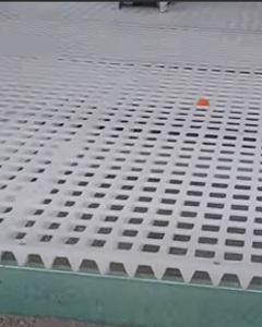 Plastic slat 24"x60.25" white opening 1.1"x1.1"